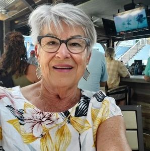 Meet your Posher, Sherry